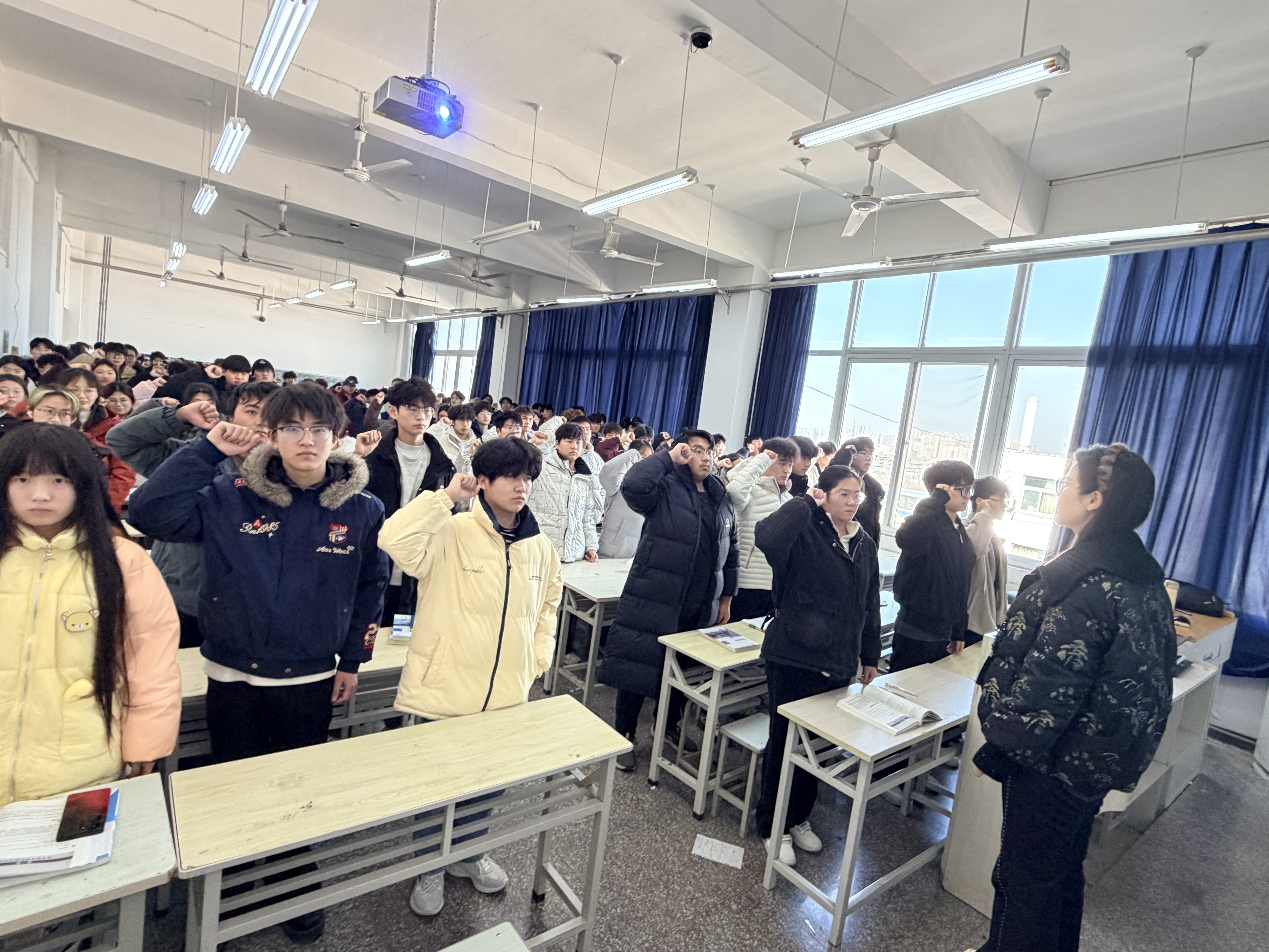 筑牢诚信根基 护航期末备考 ——绿色化工与新材料...